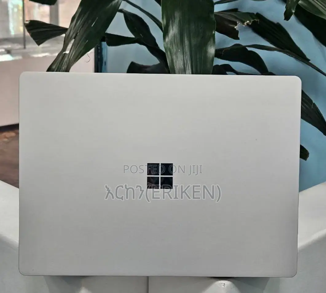 New Laptop Microsoft Surface 16GB Intel Core I7 SSD 512GB