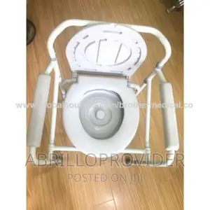 Gray COMMODE CHAIR, Size: Adjustable Commode Chair