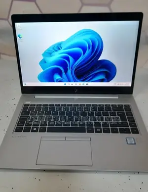 New Laptop HP 348 G5 16GB Intel Core I7 SSD 512GB