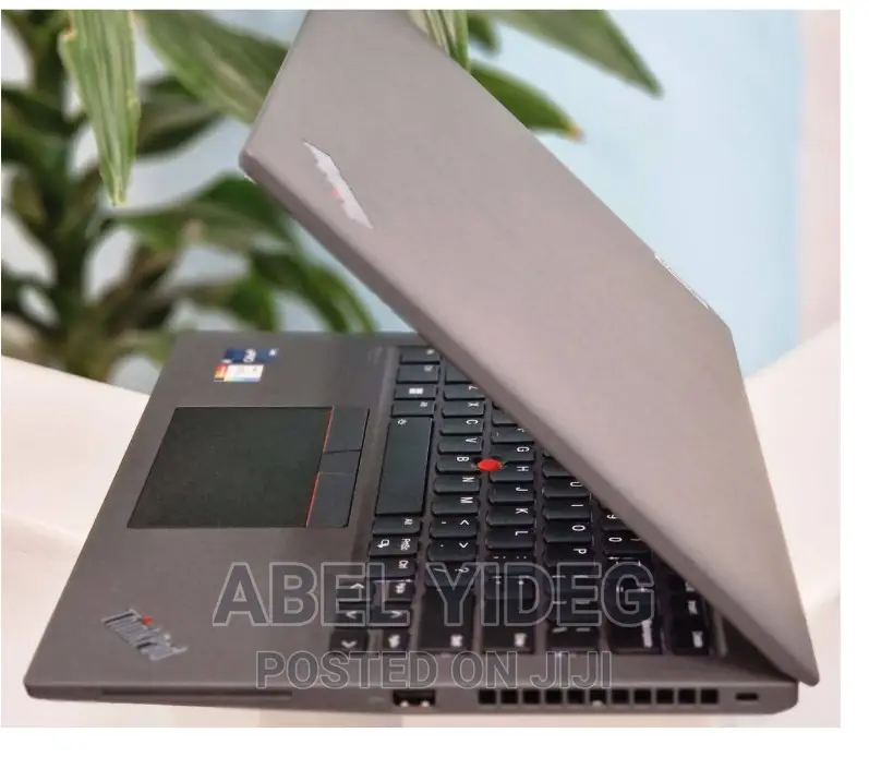 New Laptop Lenovo ThinkPad T14 16GB AMD Ryzen 7 SSD 512GB