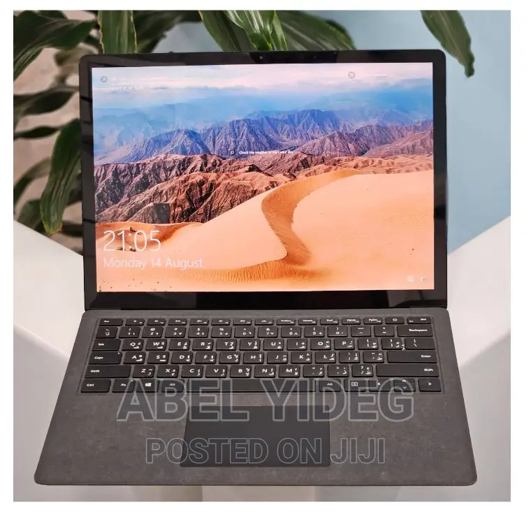 New Laptop Microsoft 8GB Intel Core i7 SSD 256GB