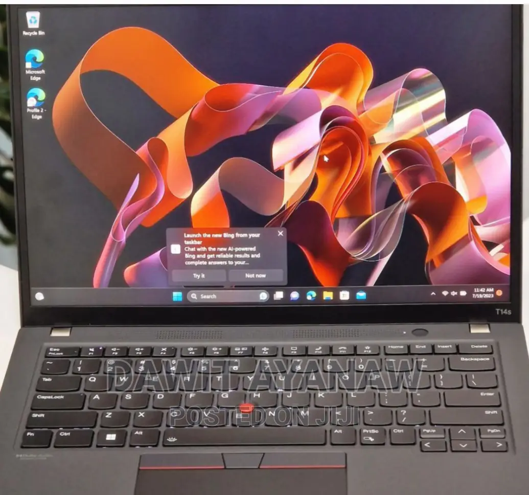 New Laptop Lenovo ThinkPad T14 12GB AMD Ryzen 7 SSD 512GB