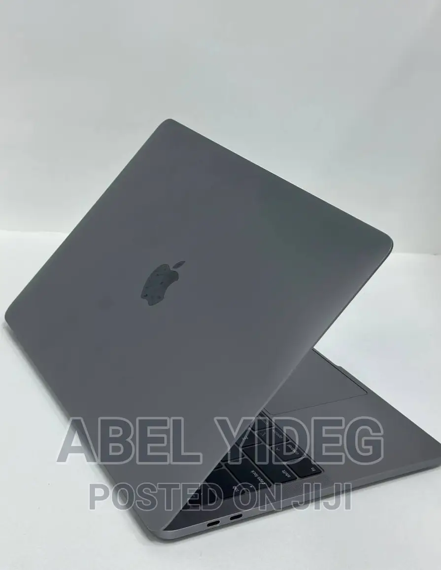 New Laptop Apple MacBook Pro 2019 8GB Intel Core I5 SSD 256GB
