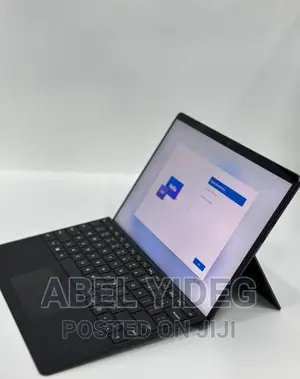 Photo - New Laptop Microsoft Surface Pro 8 16GB Intel Core I7 SSD 256GB
