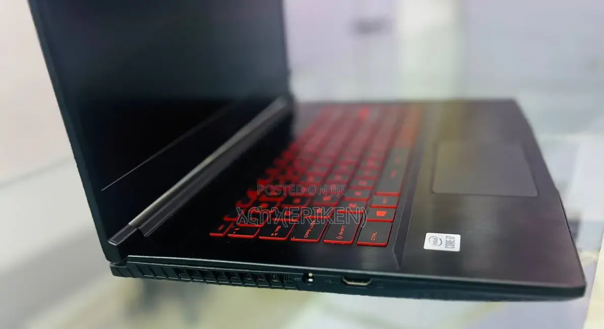 New Laptop MSI GF63 16GB Intel Core I7 SSD 512GB