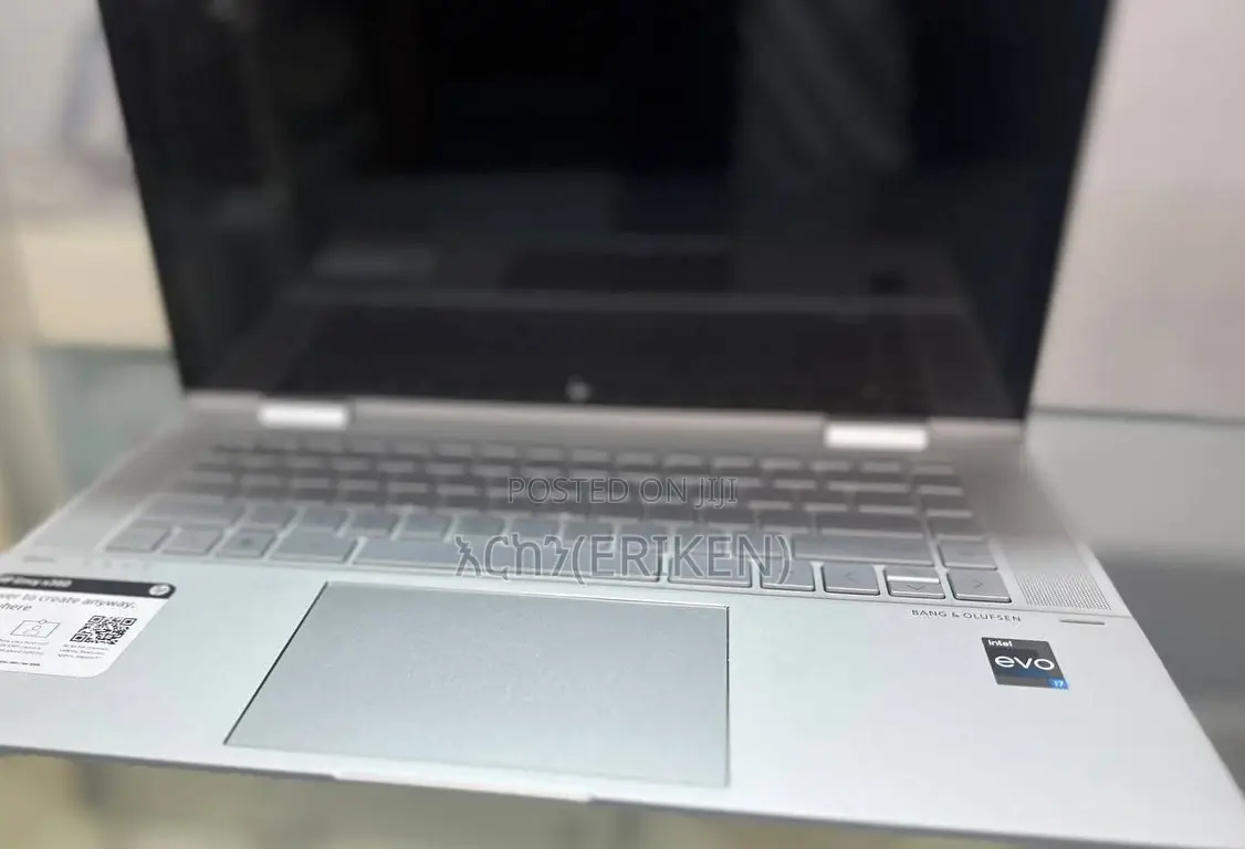 New Laptop HP Envy X360 8GB Intel Core I7 SSD 512GB