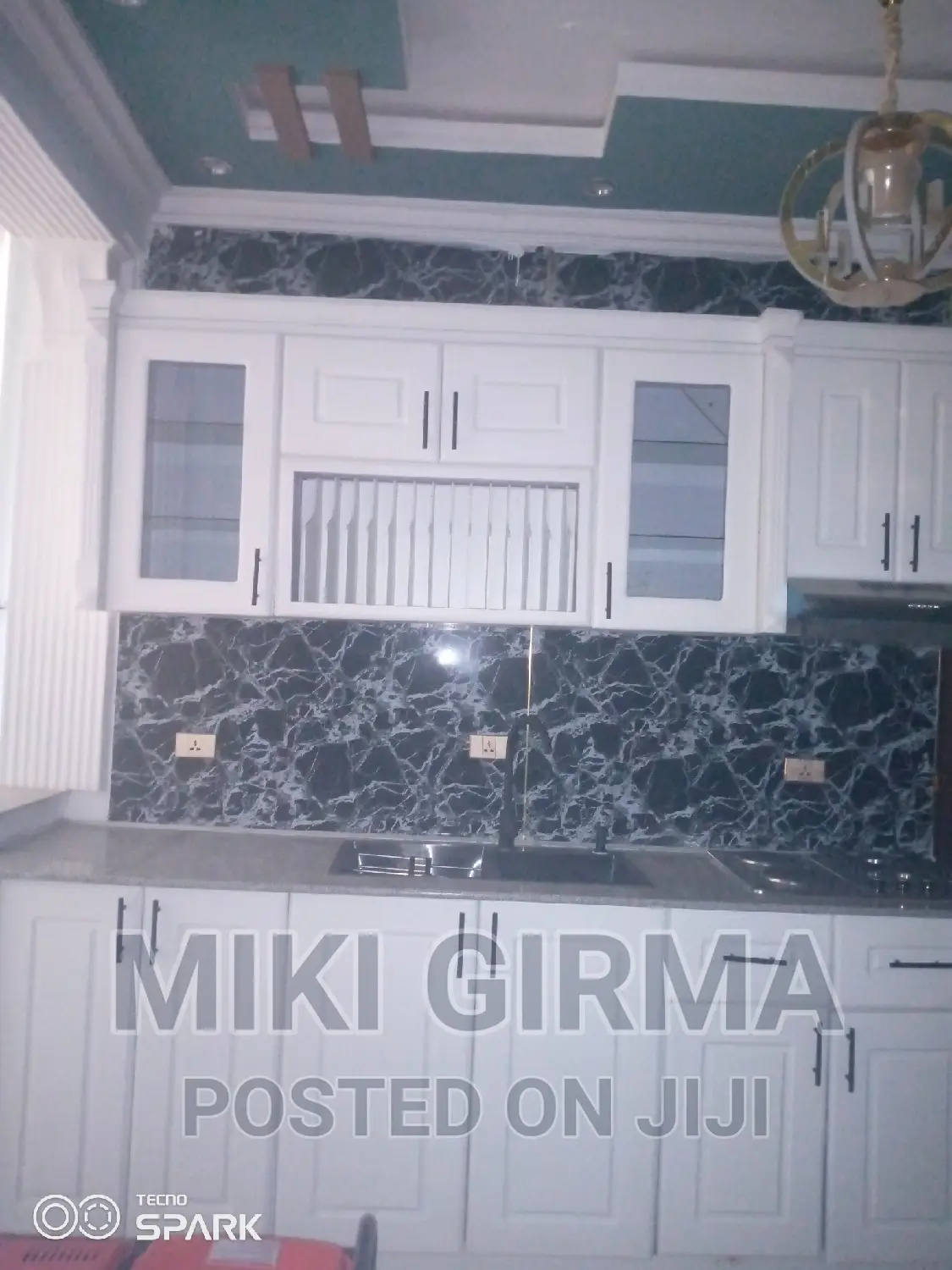 1bdrm Apartment in ፊጋ/Figa, Bole for sale