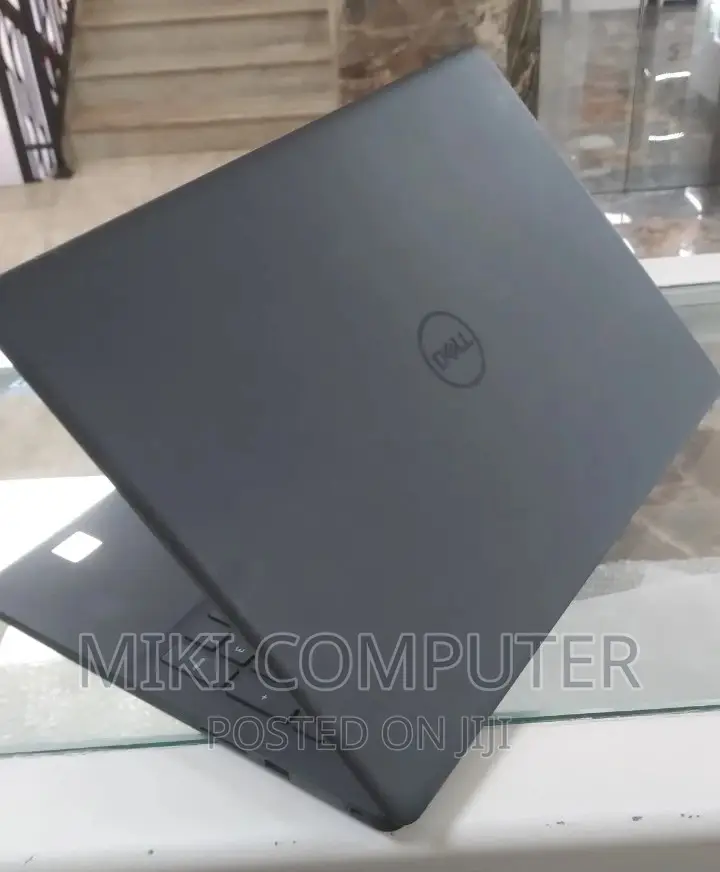 New Laptop Dell Inspiron 15 12GB Intel Core I5 SSD 256GB