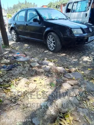 Photo - Volkswagen Bora 1.6 2005 Black