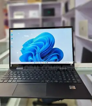 New Laptop HP Envy Pro 16GB AMD Ryzen 7 SSD 512GB
