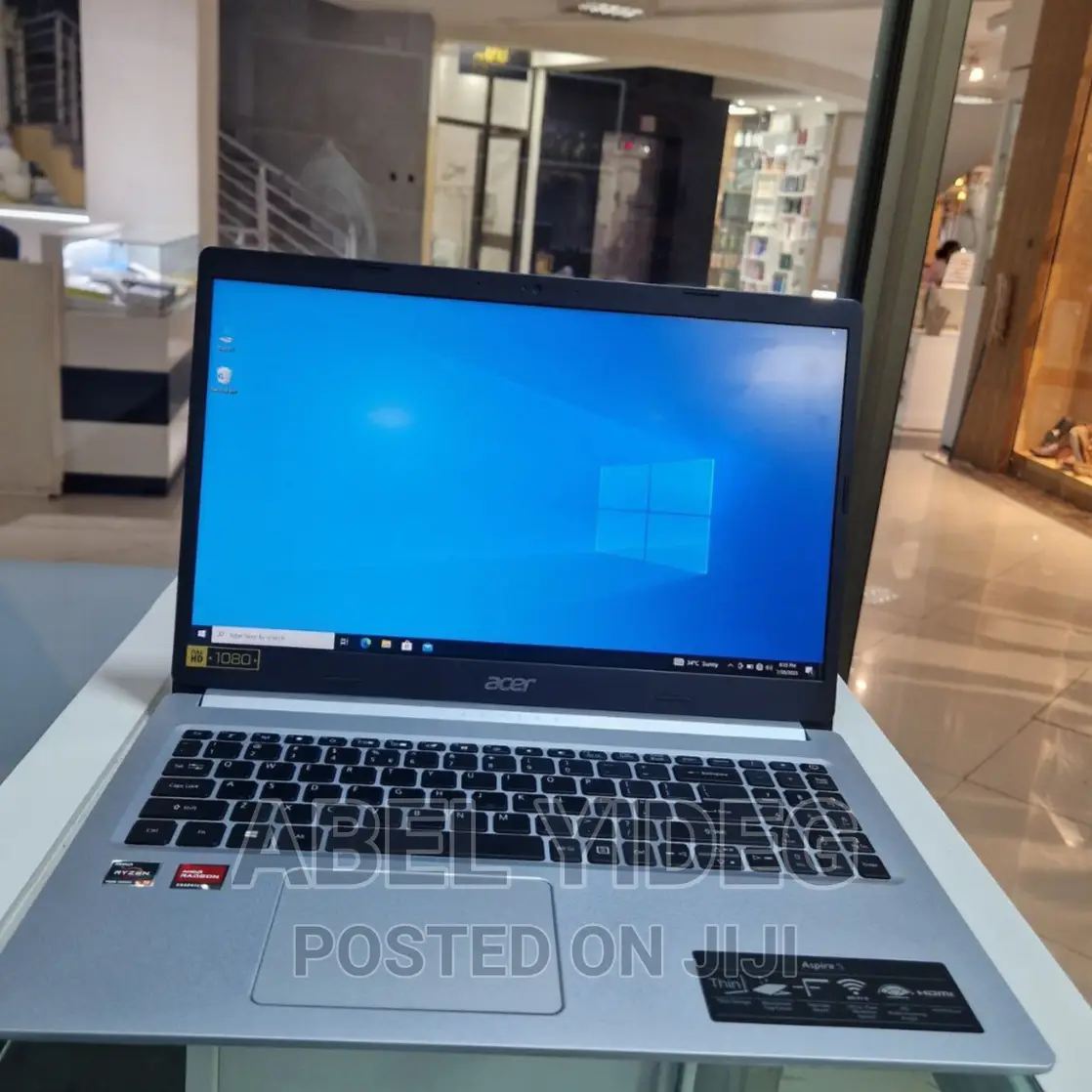 New Laptop Acer 8GB AMD Ryzen 5 SSD 512GB