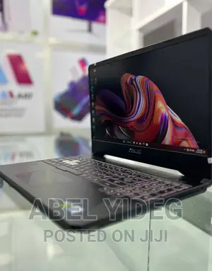 New Laptop Asus 8GB Intel Core I7 HDD 1T