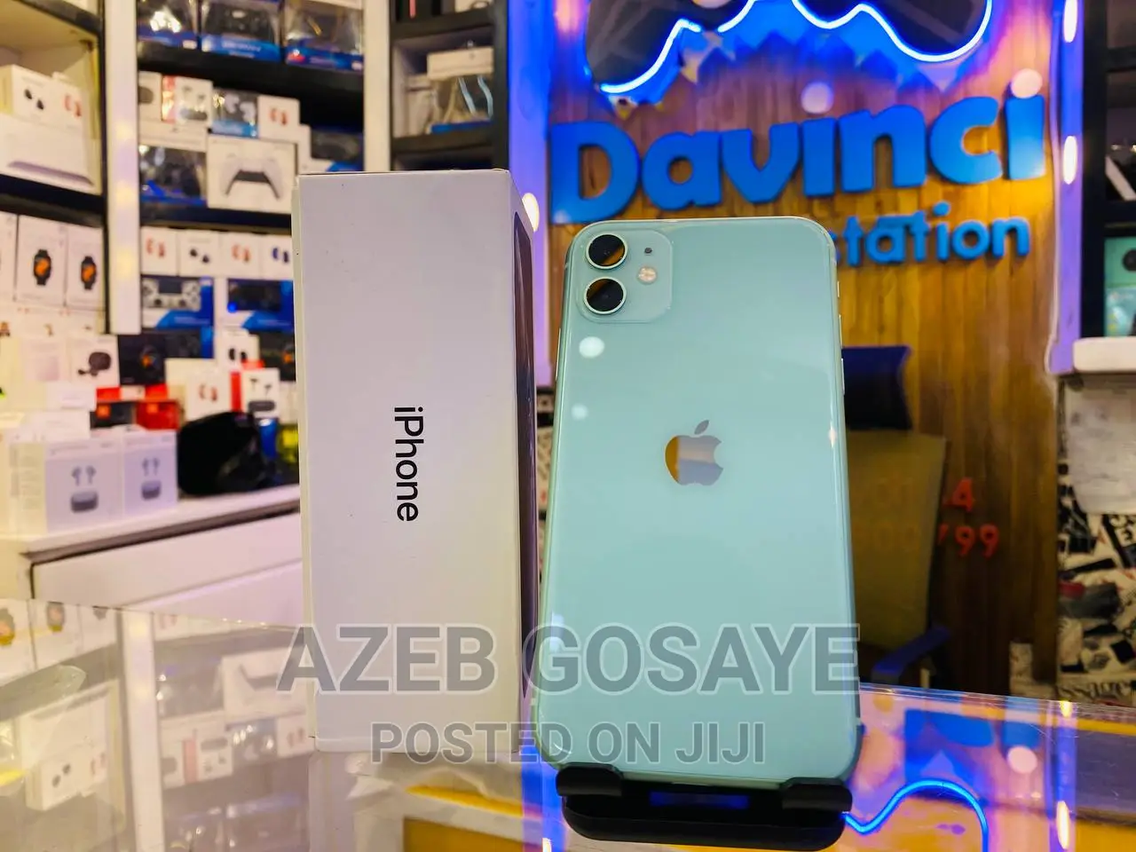 New Apple iPhone 11 128 GB Green