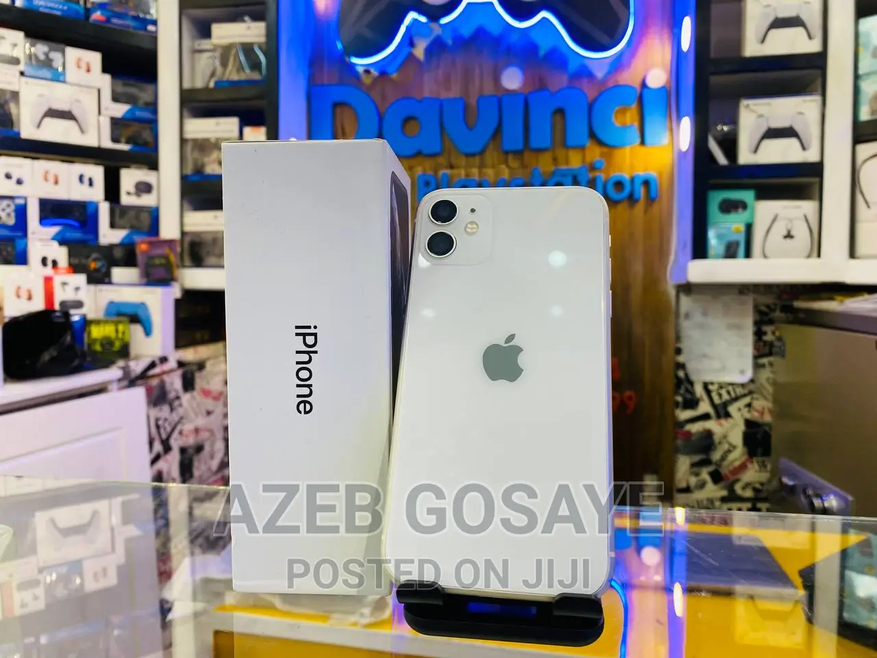 New Apple iPhone 11 128 GB White