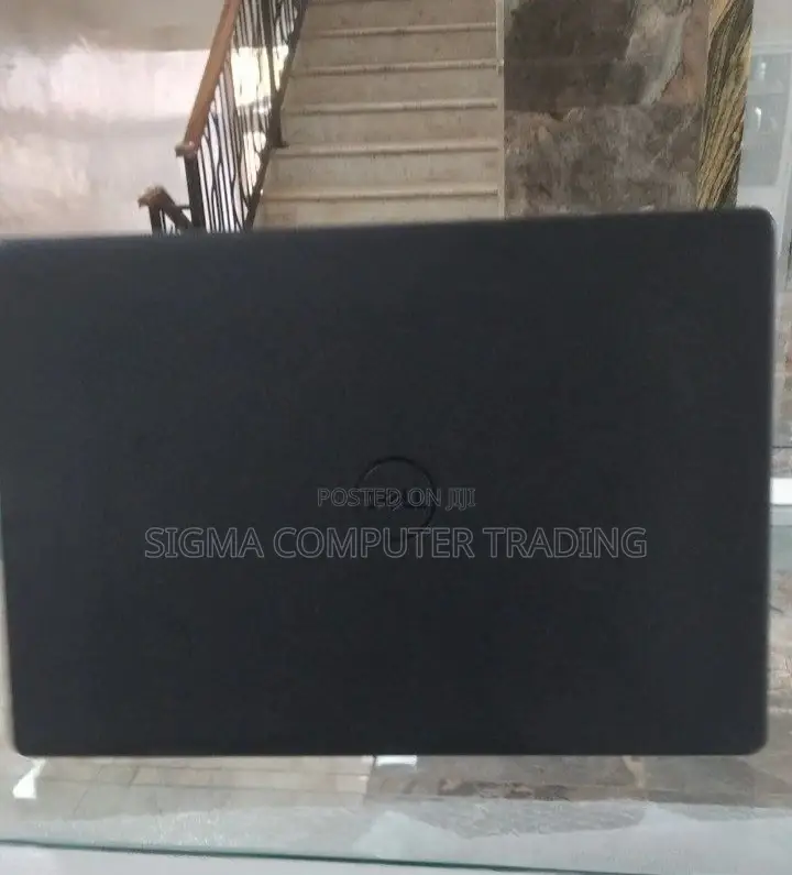 New Laptop Dell Inspiron 15 12GB Intel Core I5 SSD 256GB