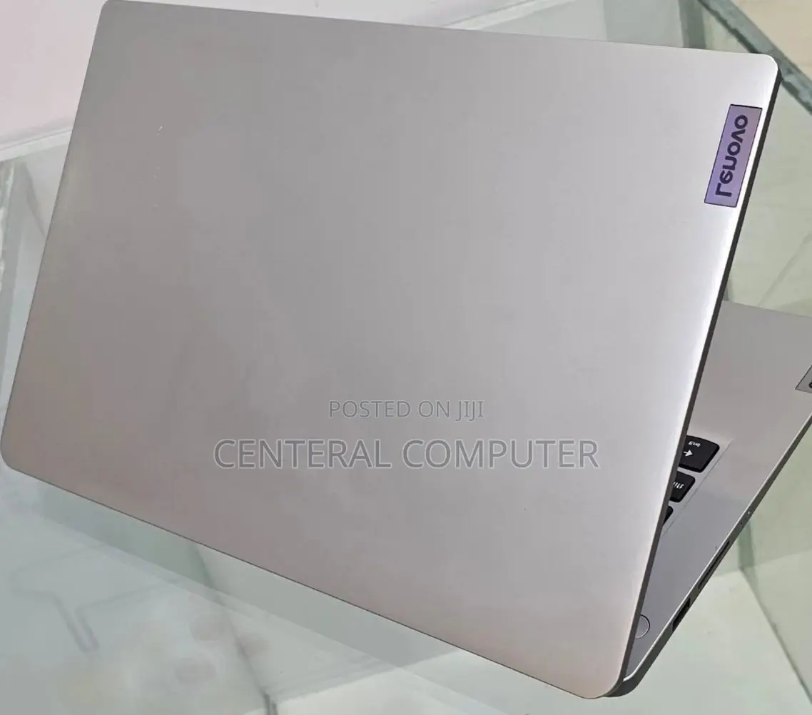 New Laptop Lenovo IdeaPad Z710 8GB Intel Core I3 SSD 512GB