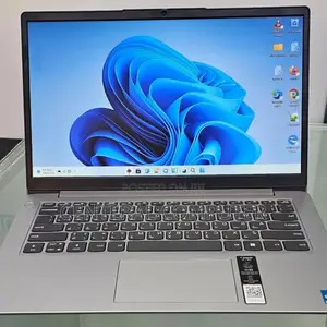 New Laptop Lenovo IdeaPad Z710 8GB Intel Core I3 SSD 512GB