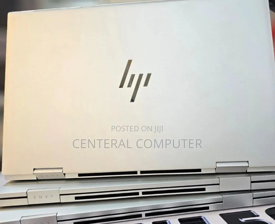 New Laptop HP Envy 17-3000 16GB Intel Core I7 SSD 1T
