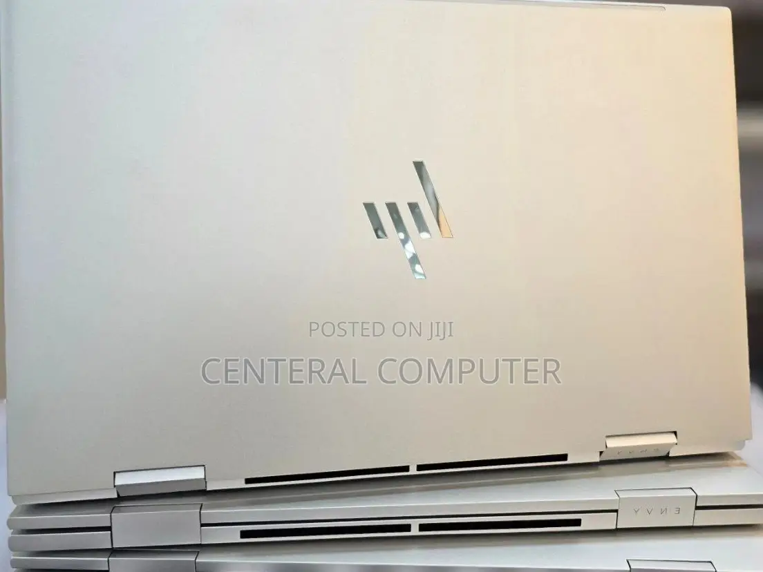 New Laptop HP Envy 17-3000 16GB Intel Core I7 SSD 1T