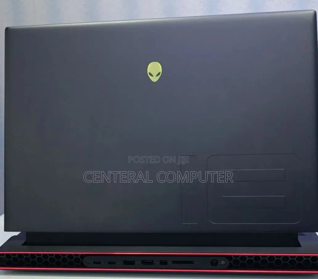 New Laptop Alienware M17x R2 32GB AMD Ryzen 9 SSD 1T