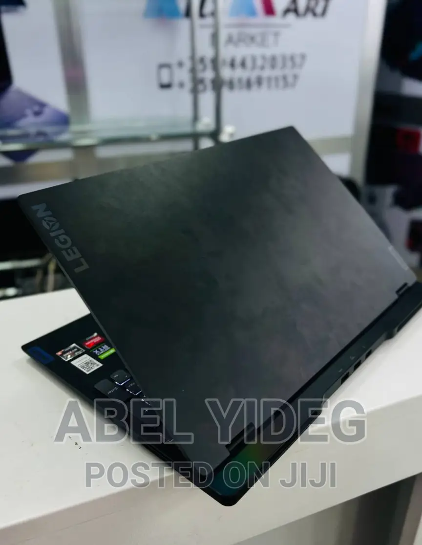 New Laptop Lenovo 16GB AMD Ryzen 9 SSD 1T