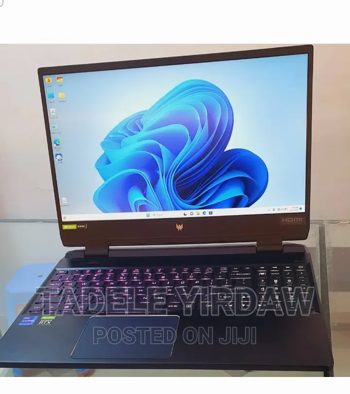 New Laptop Acer Predator Helios 300 16GB Intel Core I9 SSD 512GB