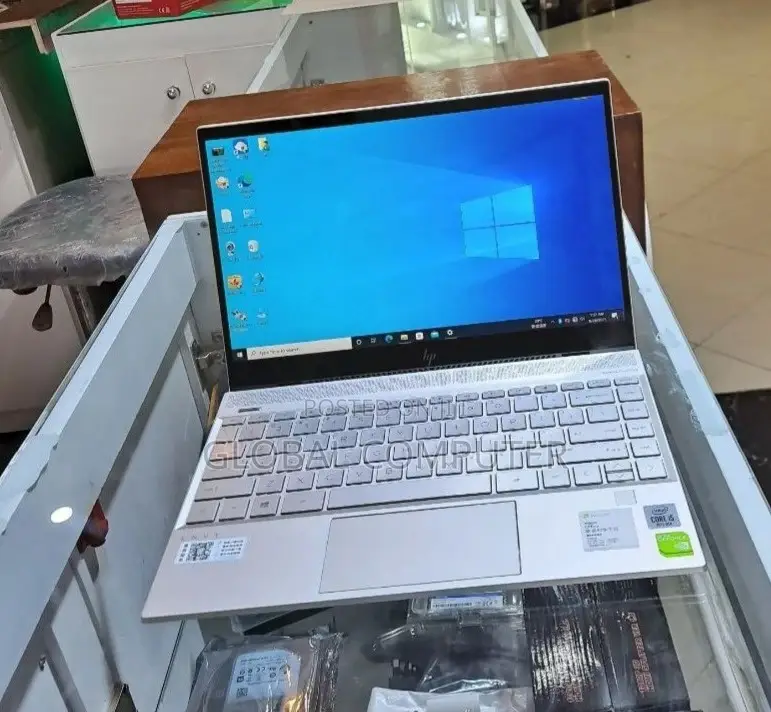 New Laptop HP Envy M6 12GB Intel Core I5 SSD 512GB