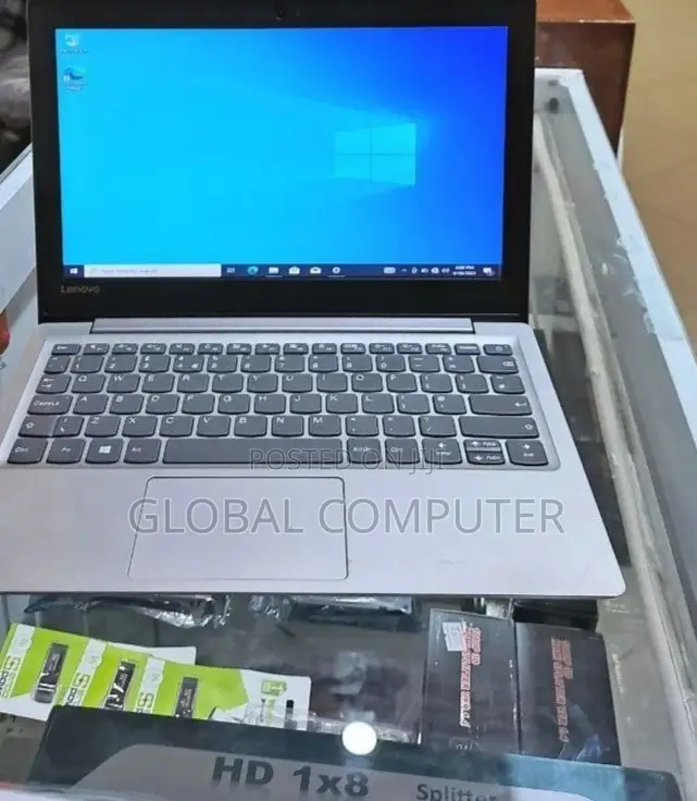 New Laptop Lenovo IdeaPad U310 4GB Intel Core 2 Duo HDD 500GB