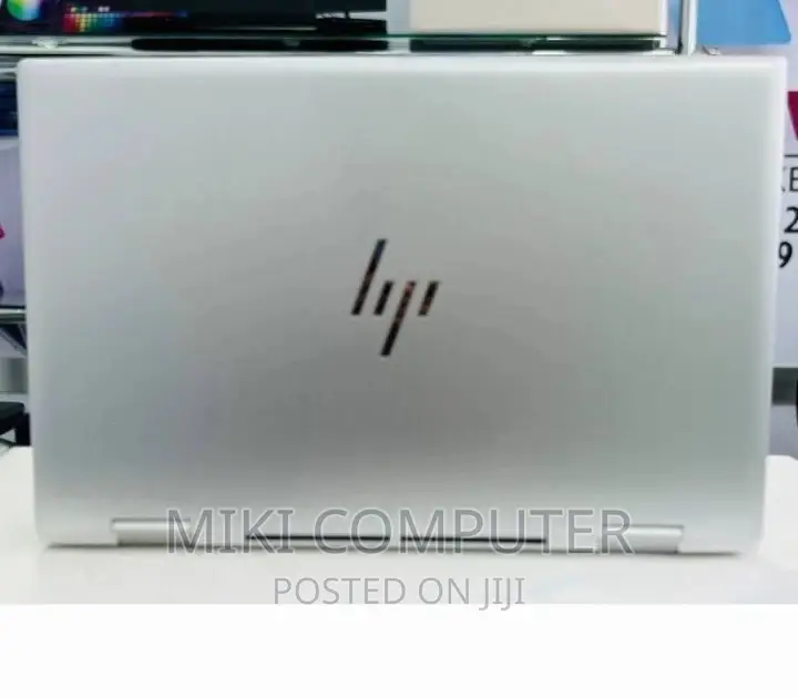 New Laptop HP Envy X360 8GB Intel Core I5 SSD 256GB