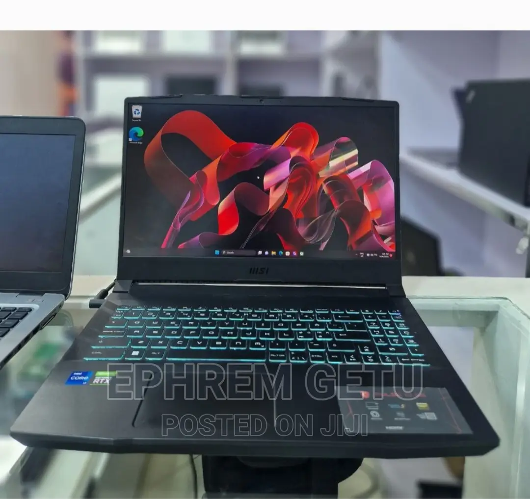 New Laptop MSI Pulse GL66 16GB Intel Core I7 SSD 1T