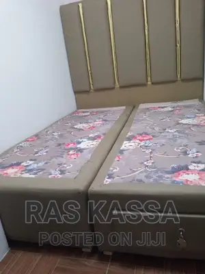 ታፒሴሪ 1,50 አልጋ