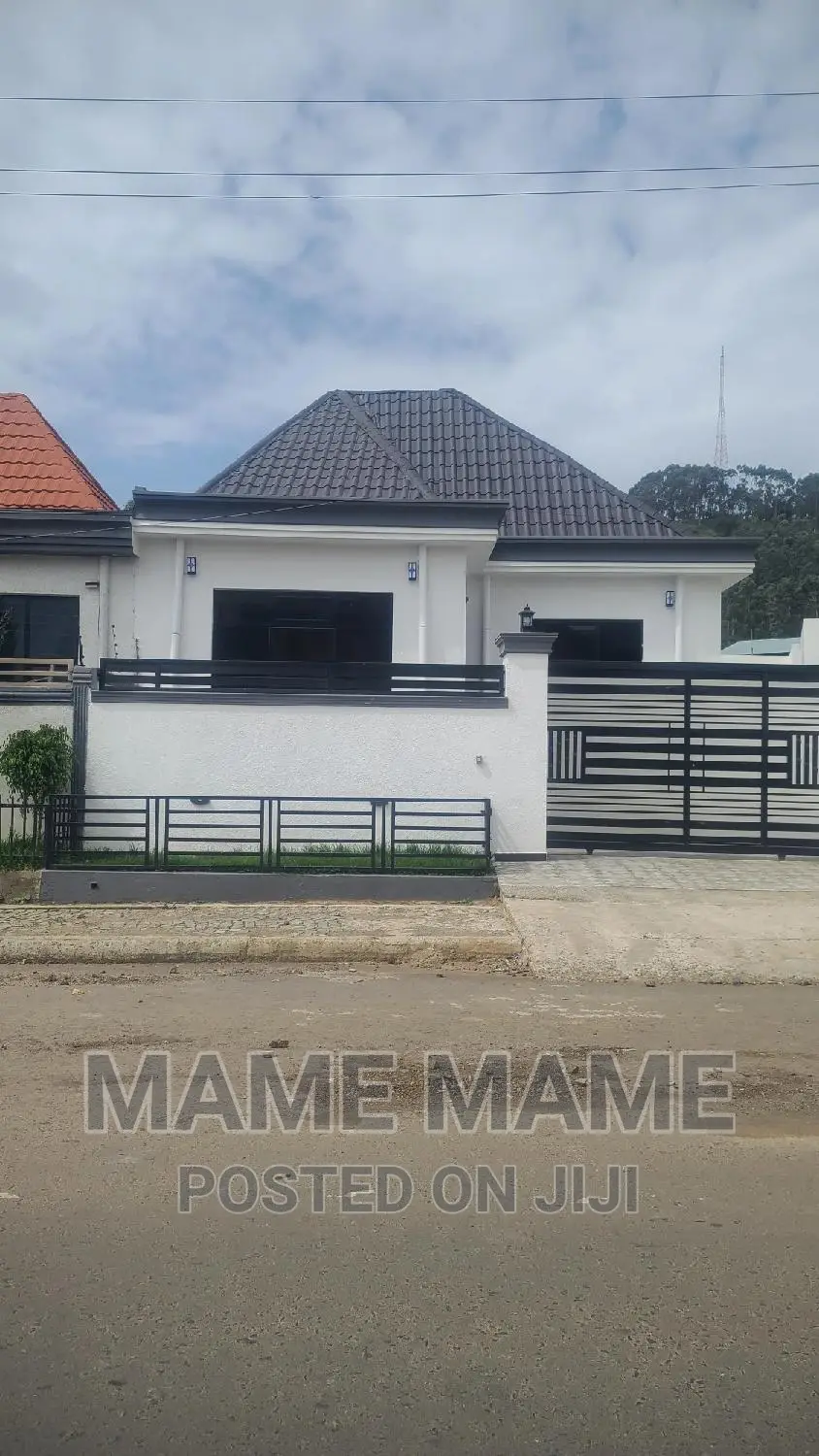 3bdrm Villa in Addis Abeba, Bole for sale