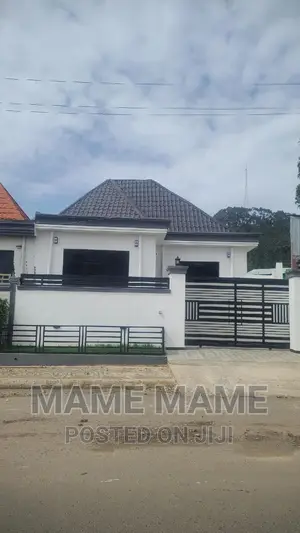 3bdrm Villa in Addis Abeba, Bole for sale