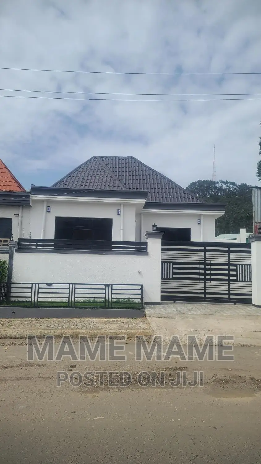 3bdrm Villa in Addis Abeba, Bole for sale