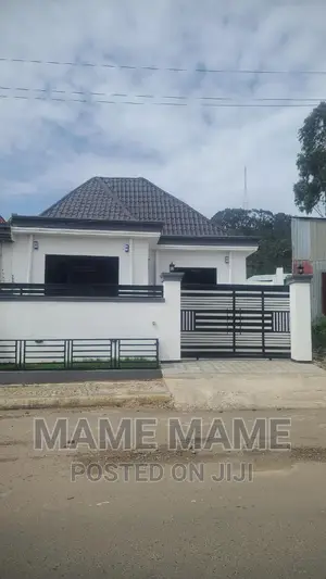 3bdrm Villa in Addis Abeba, Bole for sale