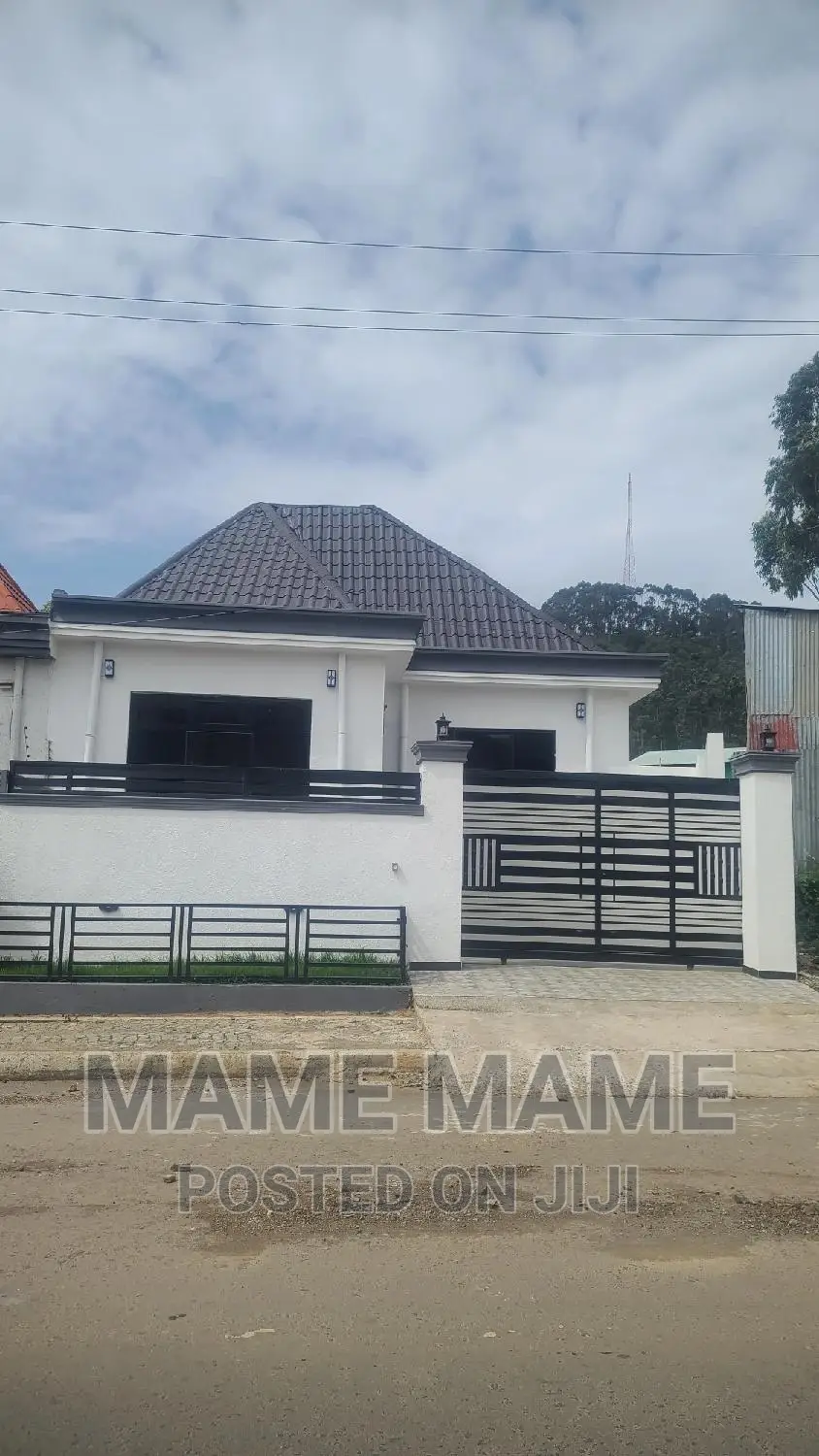3bdrm Villa in Addis Abeba, Bole for sale