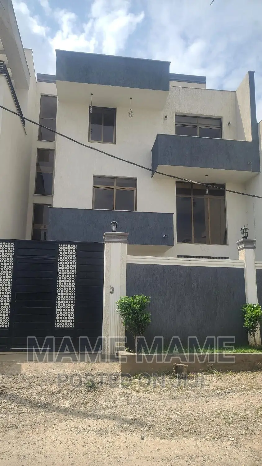 6bdrm House in Addis Abeba, Bole for sale