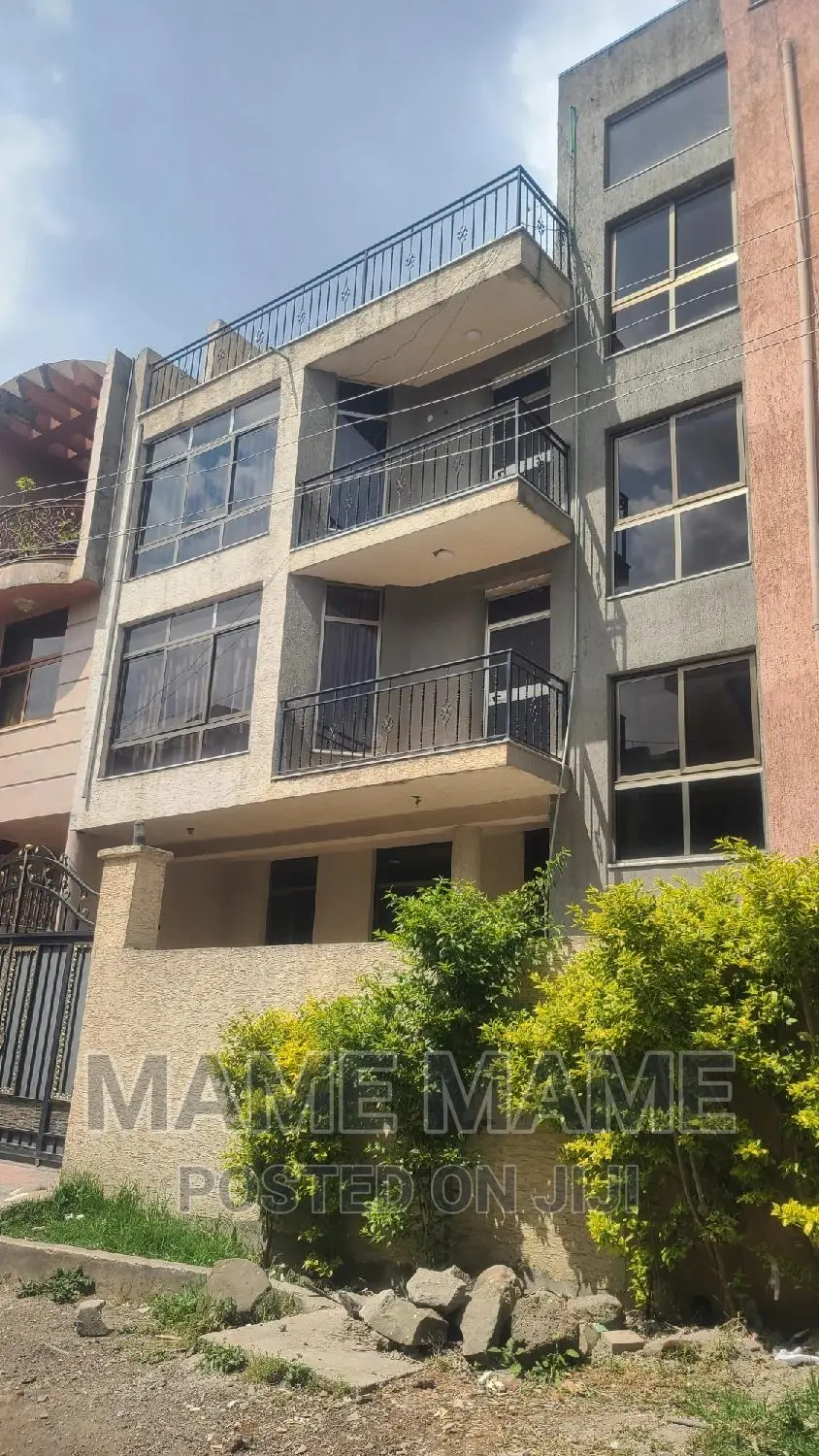 6bdrm House in Addis Abeba, Bole for sale
