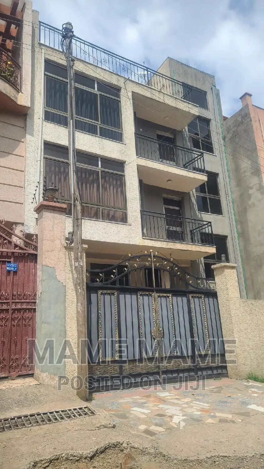 6bdrm House in Addis Abeba, Bole for sale