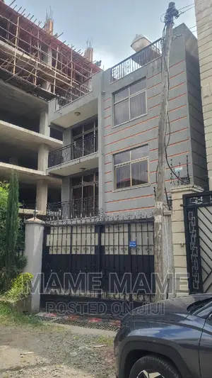 5bdrm House in Addis Abeba, Bole for sale