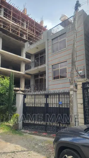 5bdrm House in Addis Abeba, Bole for sale