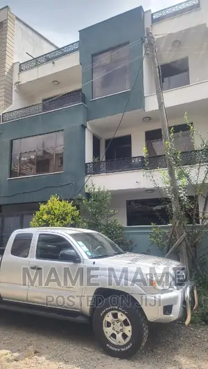 Photo - 6bdrm House in Addis Abeba, Bole for sale
