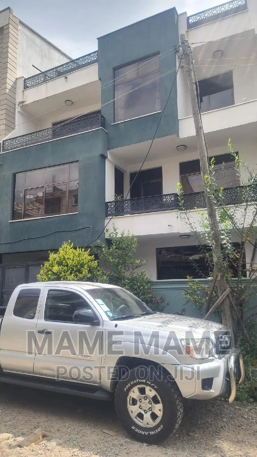 6bdrm House in Addis Abeba, Bole for sale