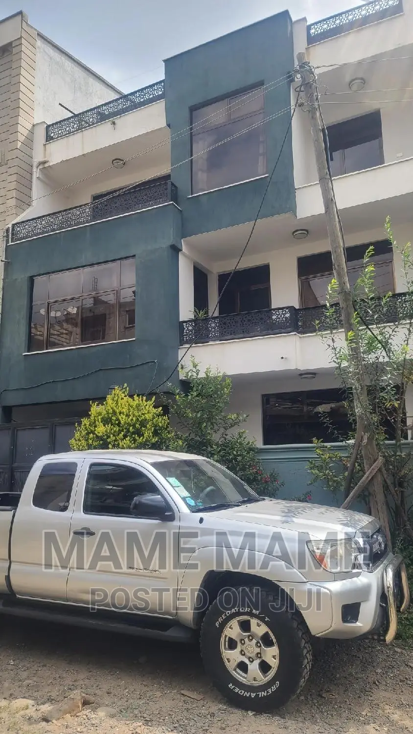 6bdrm House in Addis Abeba, Bole for sale