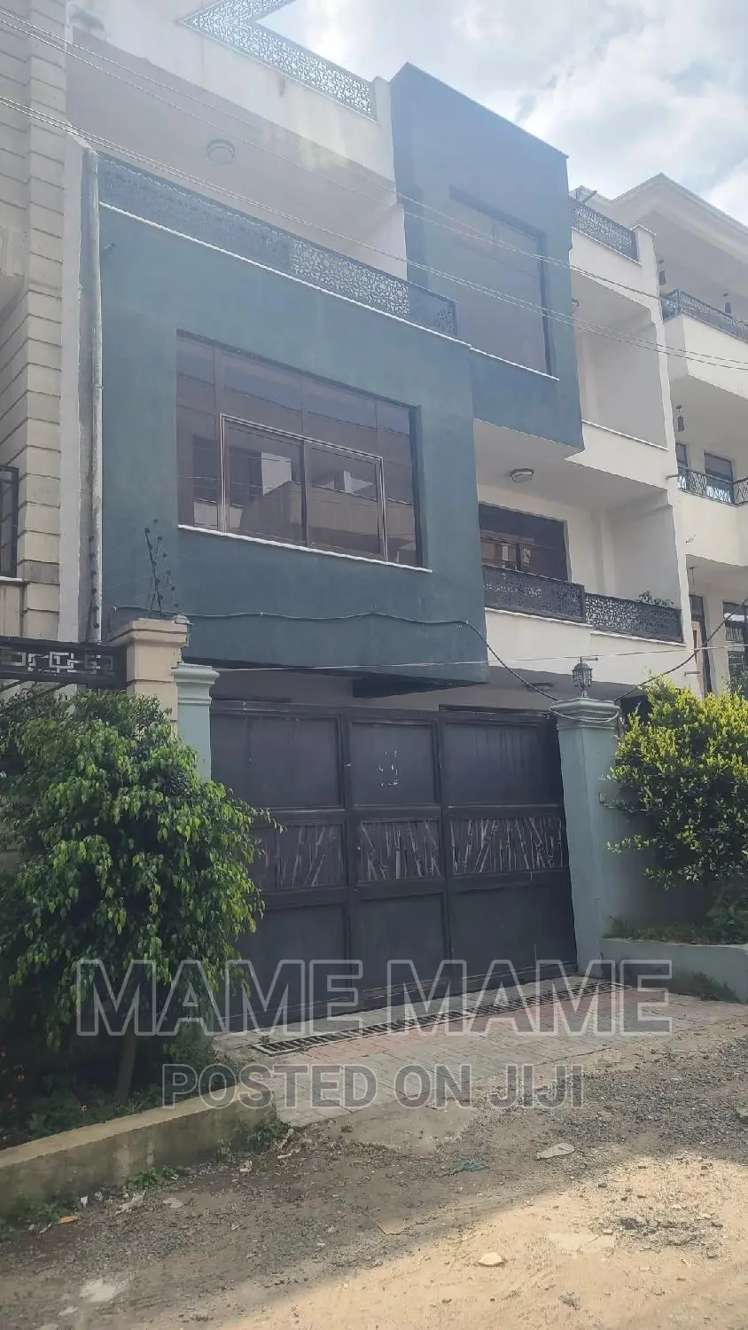 6bdrm House in Addis Abeba, Bole for sale