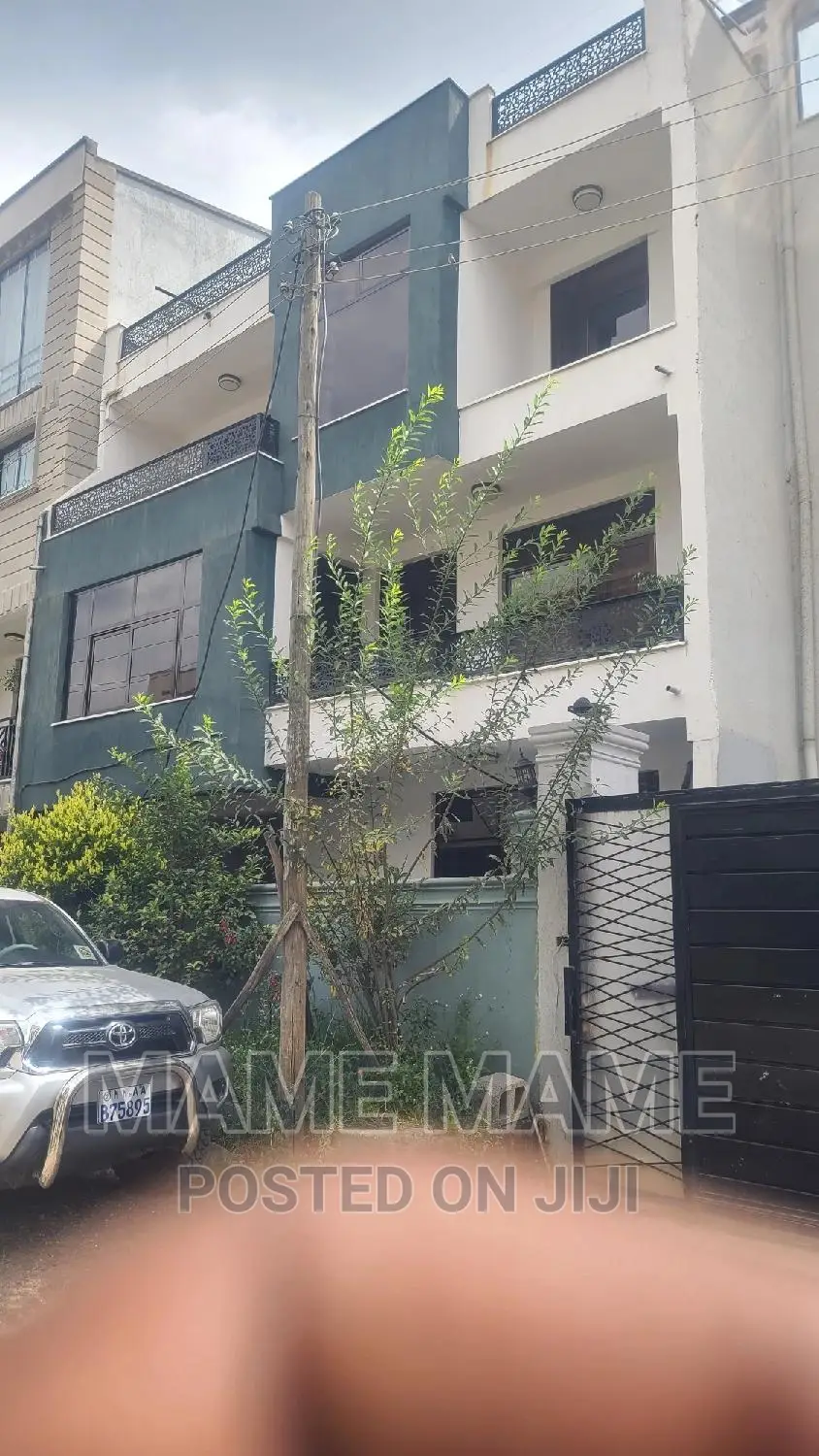 6bdrm House in Addis Abeba, Bole for sale