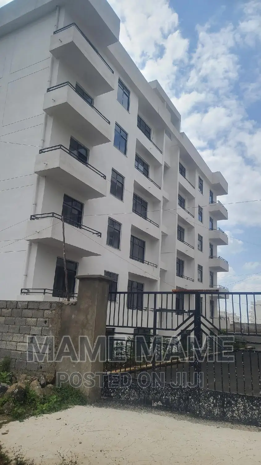 3bdrm House in Addis Abeba, Bole for sale
