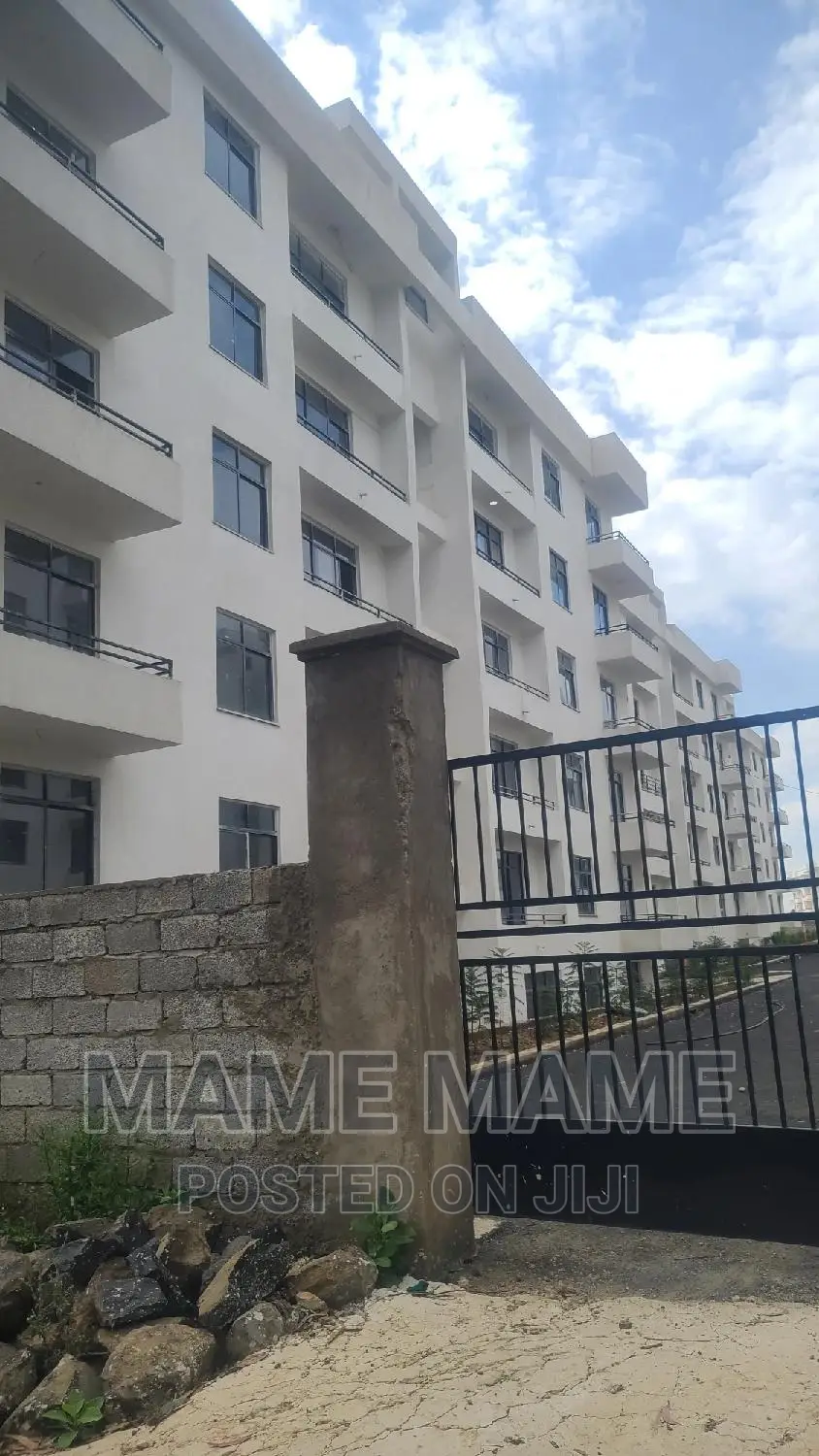 3bdrm House in Addis Abeba, Bole for sale