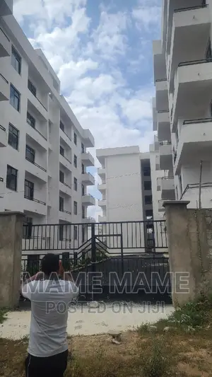 3bdrm House in Addis Abeba, Bole for sale