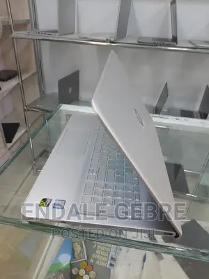 New Laptop HP Envy 15 8GB Intel Core I5 HDD+SSD 1T